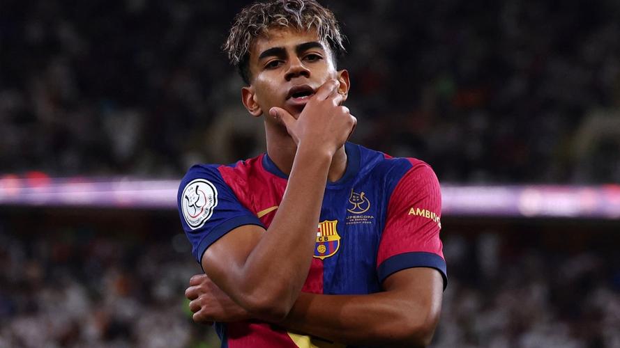 武磊迎34岁生日，个人官博感言：伤痛终将过去，步履始终磊落