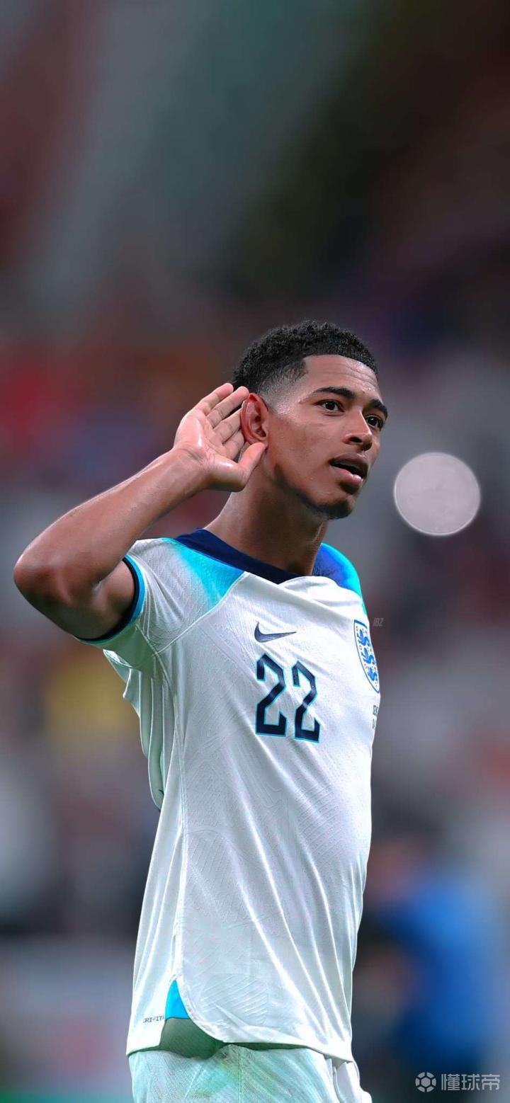 记者：谢什科与多名曼联球员聊过，他们认为其适合阿莫林体系