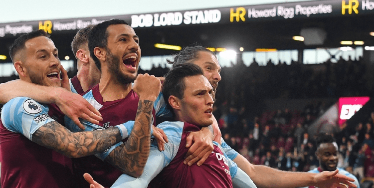 马丁内斯：C罗仍是关键球员，有他在的葡萄牙会更强大（马丁内斯：C罗依旧是核心，他在阵中葡萄牙更强大）