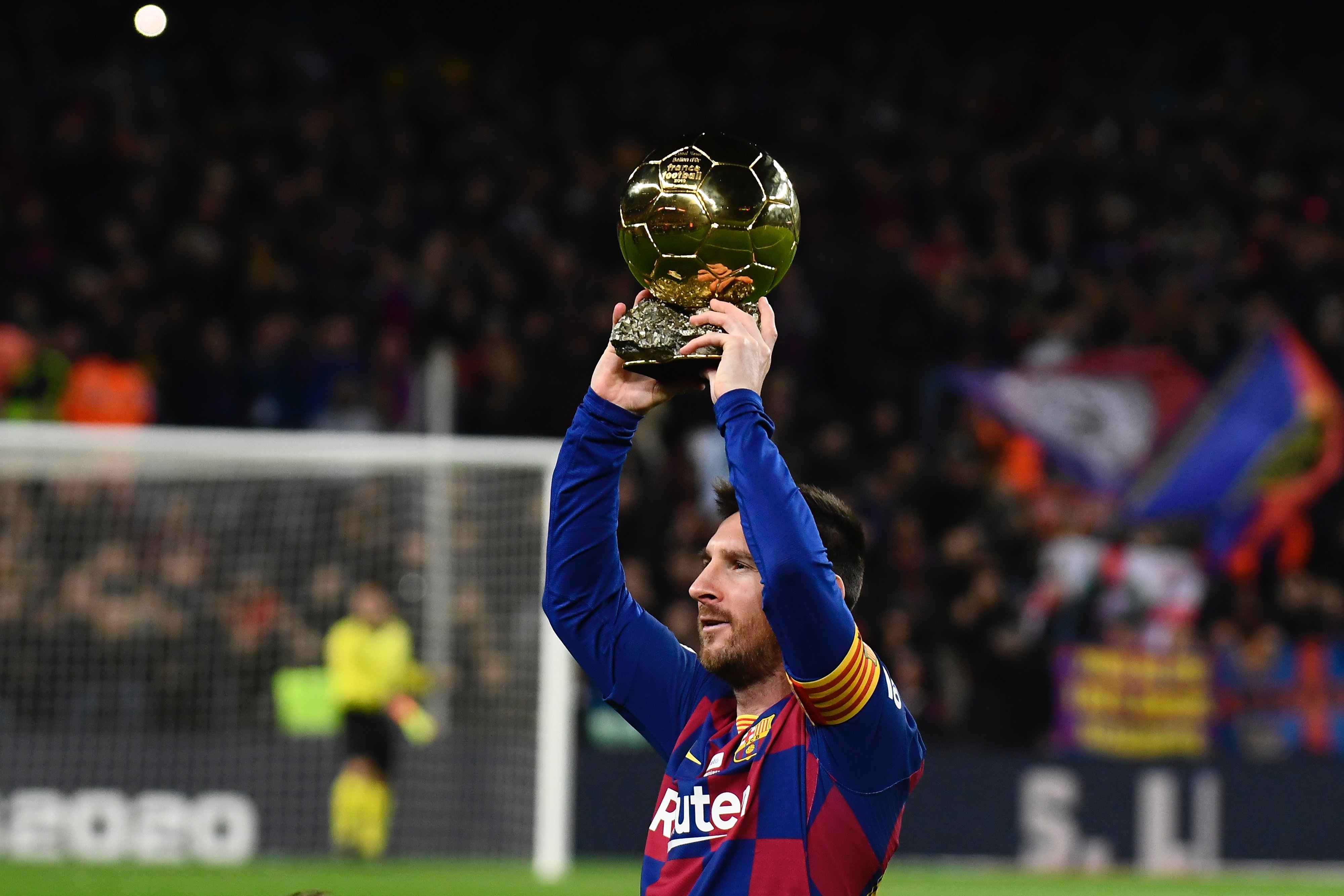 仅输一场！切尔西18次对阵伯恩利，12胜5平保持绝对优势（切尔西18战伯恩利仅1负，12胜5平占尽上风）