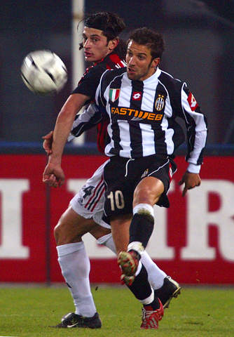 邮报：纽卡寻找前锋受挫，若无符合预期的报价不会放走伊萨克