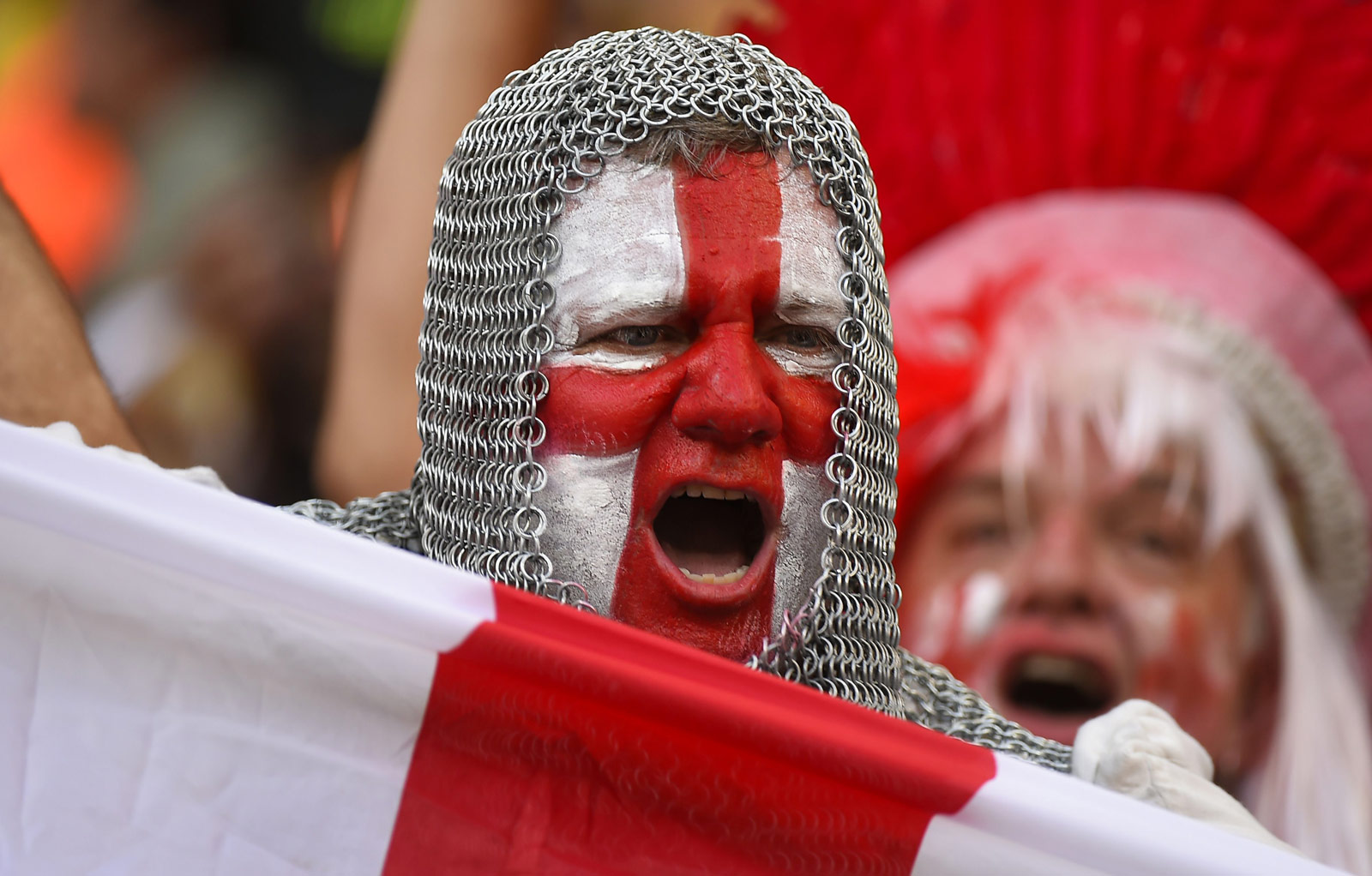 波兰媒体：莱万收到米兰、沙特和美职联报价，米兰愿签约两年（波媒称：莱万已获米兰、沙特及美职联报价，米兰愿提供两年合同）