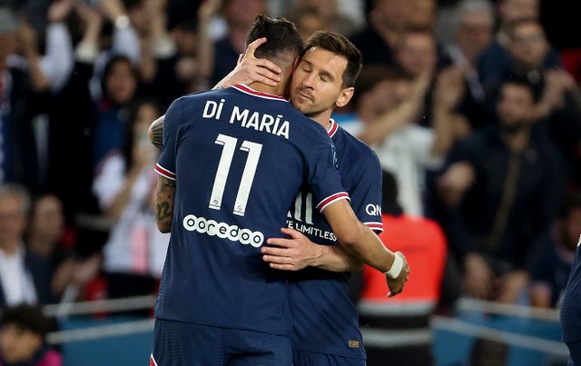 杨瀚森首次首发出战19分钟生涯新高，得到4分5篮板2助攻