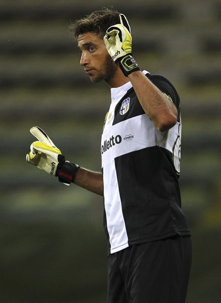 辽宁男篮王哲林关键得分带队胜（王哲林关键时刻得分助辽宁男篮取胜）