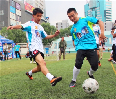 北青：邵佳一已成国足新帅主要候选人之一（北青：邵佳一进入国足新帅主要人选之列）