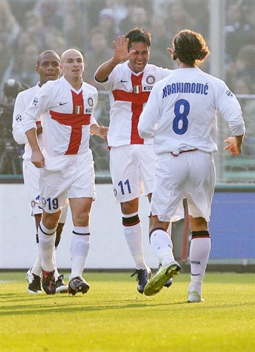 他起跳那一刻对手就绝望了（他跃起之时，对手的希望瞬间归零）