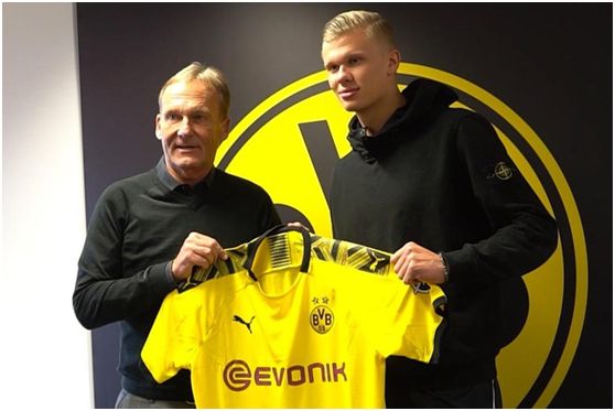 3场3球，成都B队艾孜买提当选中乙10月最佳球员／最佳青年球员（3战3球！成都B队艾孜买提荣膺中乙10月最佳球员与最佳青年球员）