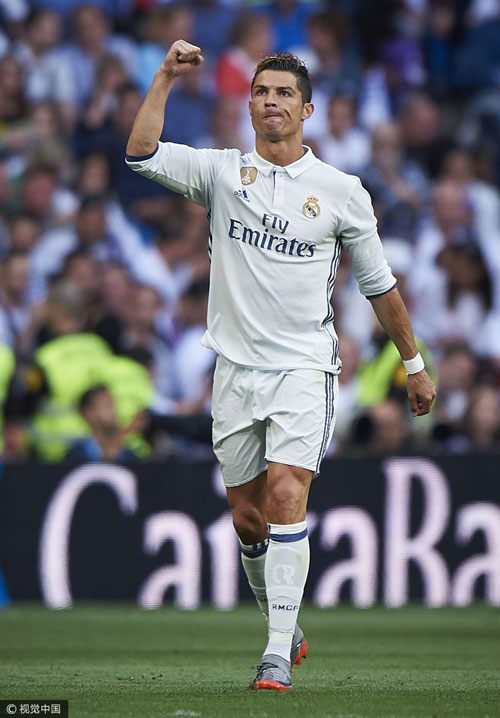 穆索：国米是夺冠热门之一，这场胜利极大地提振了球队的士气（穆索：国米属于争冠热门，这场胜利显著提升了全队士气）