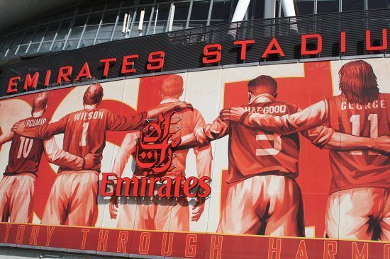 早报：米兰双雄均无缘意超杯决赛（早讯：AC米兰与国际米兰均无缘意大利超级杯决赛）