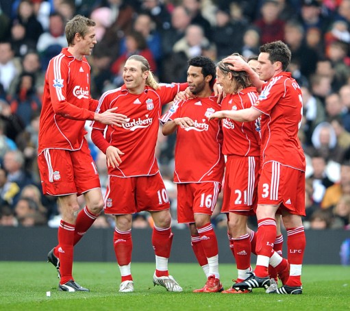 里程碑，迈阿密国际队史首次晋级季后赛第二轮（迈阿密国际创队史新篇：首次闯入季后赛次轮）