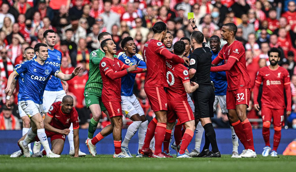 亚冠成都蓉城VS神户胜利船：周定洋坐镇 韦世豪+德尔加多领衔进攻