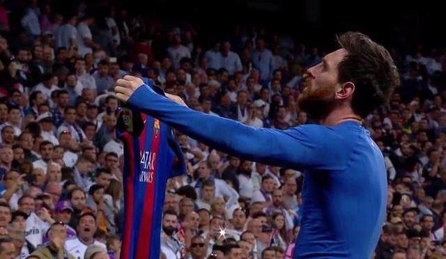 米体：国米想让邓弗里斯在意超杯半决赛对阵博洛尼亚时复出（米体：国米计划让邓弗里斯在意大利超级杯半决赛对博洛尼亚时复出）