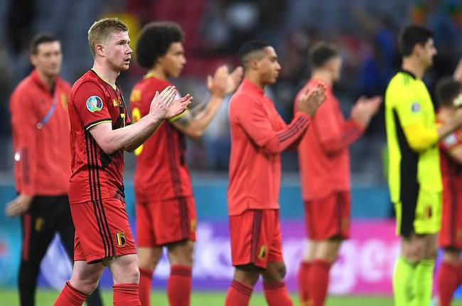 皇家马德里在圣马梅斯胜利后的录像：激情与荣耀的完美展现