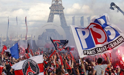 德天空：弗里克钦点，多特后卫雷尔森接近冬窗加盟巴萨（德天空：弗里克点将，多特后卫雷尔森冬窗接近转会巴萨）